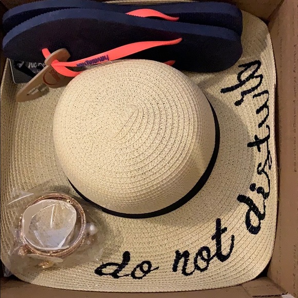 Tops - 🌴🍹MEDIUM not so Mystery Box